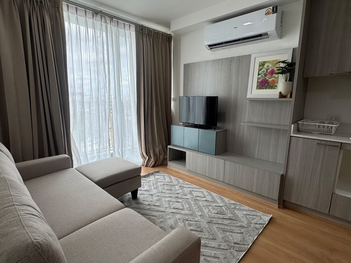 Condo for rent Grene Chaengwattana-Muang Thong // Size 59.56 sq m // 7th floor // 2 bedrooms, 2 bathrooms // Corner room // Price 20,000 baht Condo for rent Grene Chaengwattana-Muang Thong // Size 59.56 sq m // 7th floor // 2 bedrooms, 2 bathrooms // Corner room // Price 20,000 baht