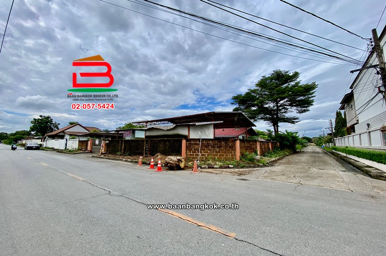 ขาย/เช่า ที่ดินพร้อมบ้าน เนื้อที่ 199 ตร.ว. ซอยเกษตร 9 (แจ้งวัฒนะ 14) ถนนแจ้งวัฒนะ แขวงทุ่งสองห้อง(สีกัน) เขตบางเขน – รูปที่ 2