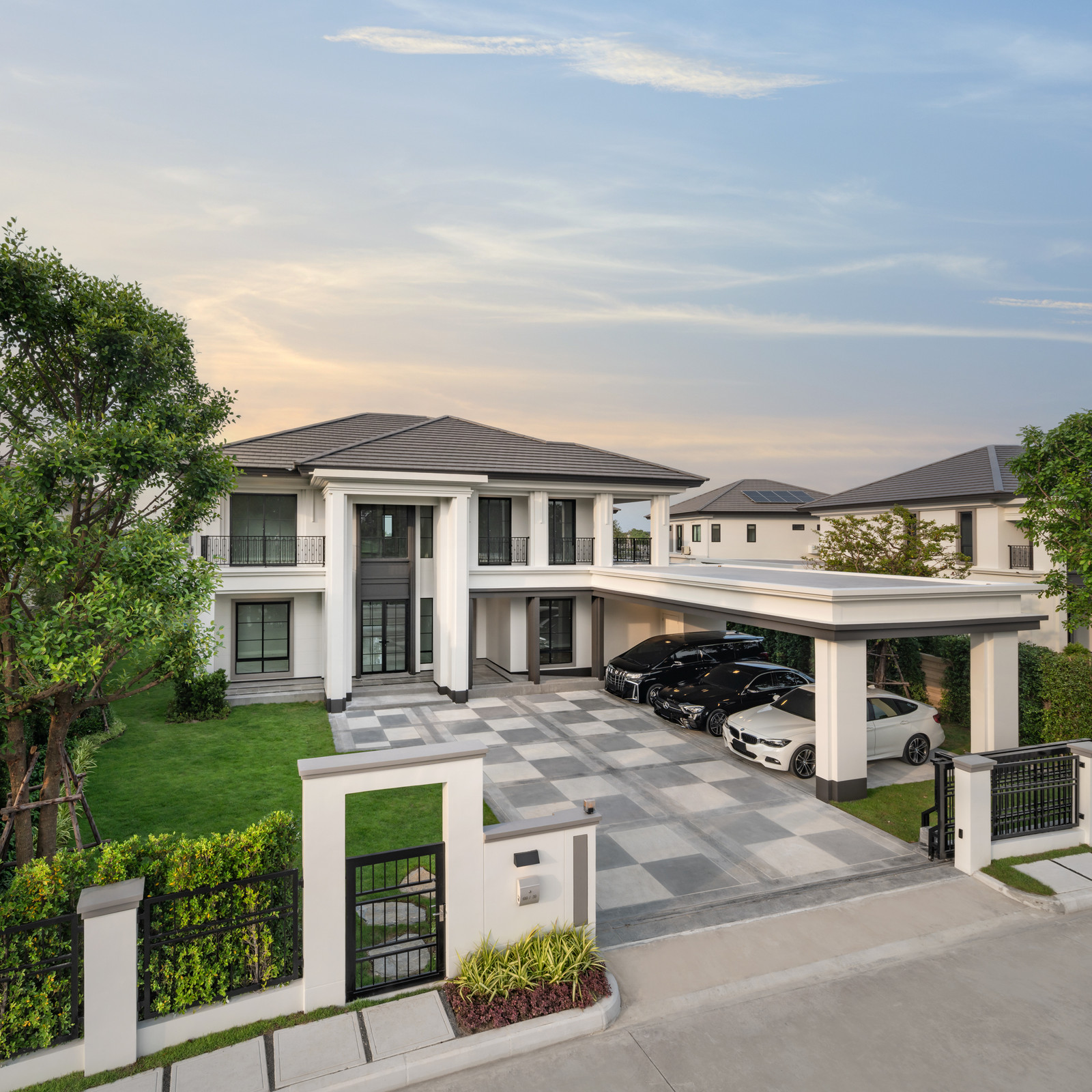 ✅ขาย เศรษฐสิริ กรุงเทพ – ปทุมธานี 2 Setthasiri Krungthep – Pathumthani 2 บ้านเดี่ยวสไตล์ Modern Classic สง่างามเหนือกาลเวลา บรรยากาศสนามกอล์ฟ พื้นที่สีเขียวกว่า 400 ไร่ ส่วนตัวเพียง 70 ยูนิต – รูปที่ 4
