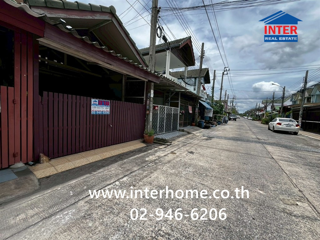 ทาวน์เฮ้าส์ 2 ชั้น 17 ตร.ว. หมู่บ้านบ้านมโนรมย์ 4 เลียบคลองสอง ใกล้ซาฟารีเวิลด์ ถนนรามอินทรา ถนนเลียบคลองสอง เขตมีนบุรี กรุงเทพมหานคร – รูปที่ 3