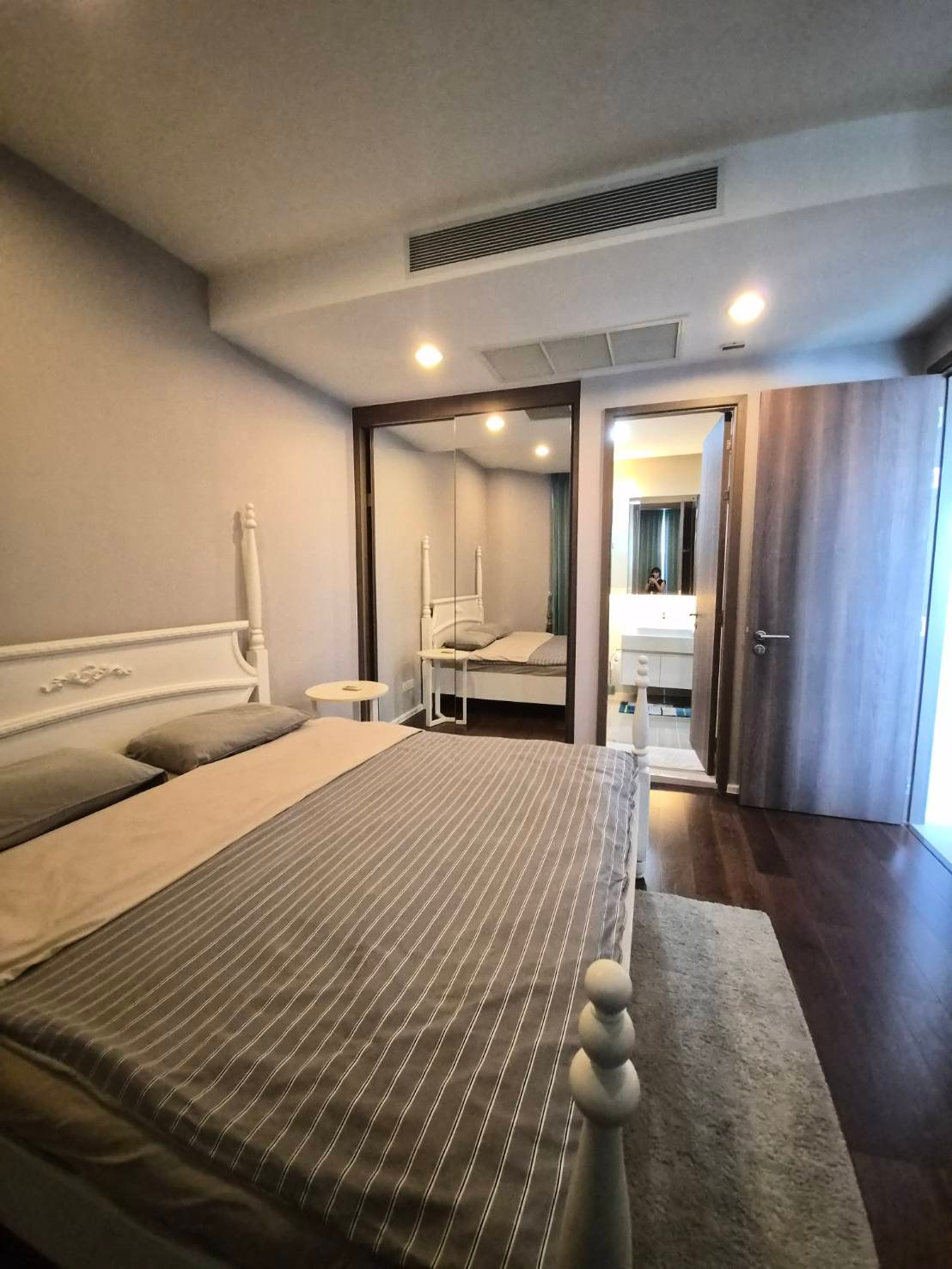  ให้เช่า! คอนโดหรูริมแม่น้ำเจ้าพระยา "Menam Residences"  ค่าเช่าเพียง 30,000 บาท/เดือน 1 ห้องนอน 1 ห้องน้ำ 1 ห้องรับแขก เนื้อที่ 50 ตรม. – รูปที่ 3