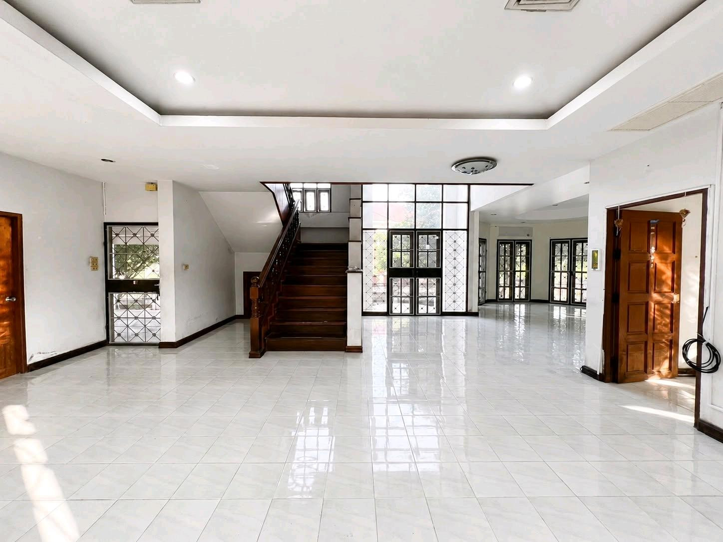 💫ขาย บ้านเดี่ยวหลังมุม หมู่บ้านเมืองดี ทวีวัฒนา-ศาลาธรรมสพน์💫🏡บ้านเดี่ยว 2 ชั้นหลังมุม พื้นที่รอบบ้านกว้างมาก ทำเลทวีวัฒนา-ศาลาธรรมสพน์ ใกล้มหิดล ศาลายา✨บ้านหลังมุม พื้นที่รอบบ้านกว้างมาก เป็นส่วนตัว✨ราคาดีมากในย่านนี้ เหมาะกับคนมองหาบ้านเดี่ยวที่ดินให – รูปที่ 3