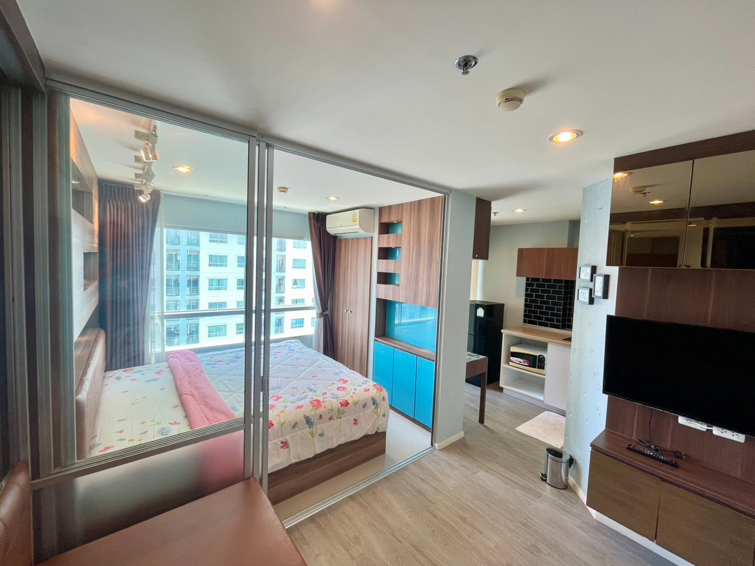 Condo for sale Lumpini Seaview Jomtien Condo for sale Lumpini Seaview Jomtien