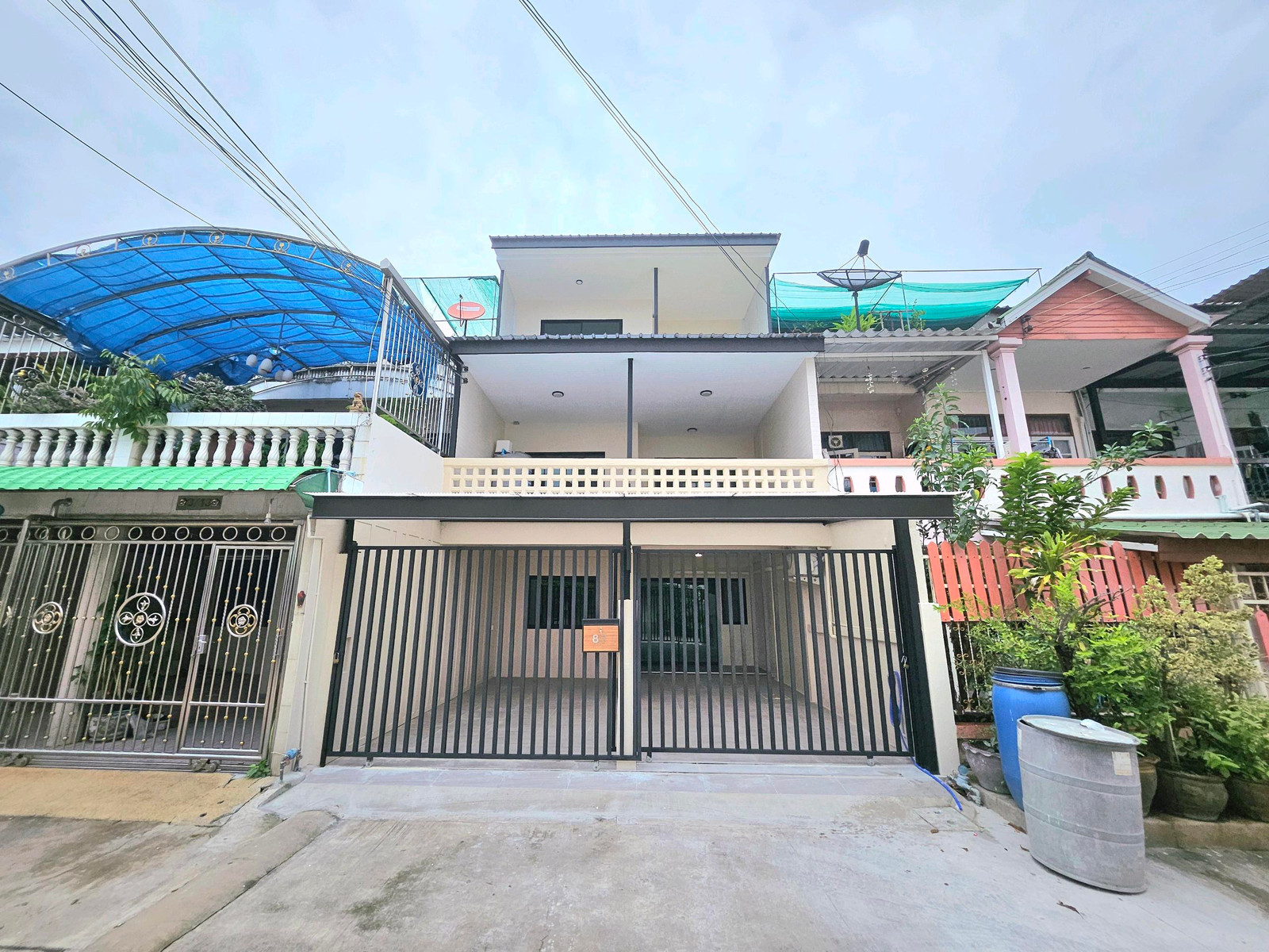 🏡 ขาย ทาวน์เฮ้าส์ 3 ชั้น พระราม 2 ซอย 27 รีโนเวทใหม่ทั้งหลัง 🏡 ขาย ทาวน์เฮ้าส์ 3 ชั้น พระราม 2 ซอย 27 รีโนเวทใหม่ทั้งหลัง