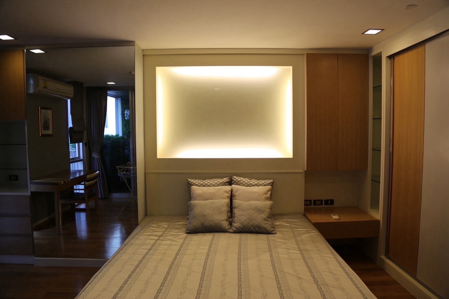 🔥For Rent🔥1b1b 🚩QUAD SILOM Condo ✅Pls Call ✅+66972422655