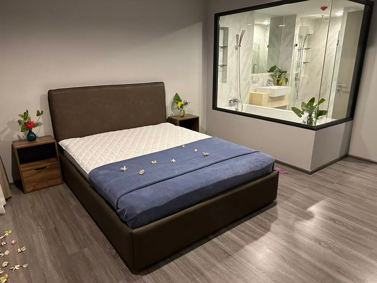 ไอดีโอ โมบิ สุขุมวิท 40 | กว้างขวางเป็นพิเศษ 49 ตร.ม. 1ห้องนอน มีอ่างอาบน้ำ & Walk-in Closet ใกล้ BTS เอกมัย 30,000 บาท / เดือน ไอดีโอ โมบิ สุขุมวิท 40 | กว้างขวางเป็นพิเศษ 49 ตร.ม. 1ห้องนอน มีอ่างอาบน้ำ & Walk-in Closet ใกล้ BTS เอกมัย 30,000 บาท / เดือน