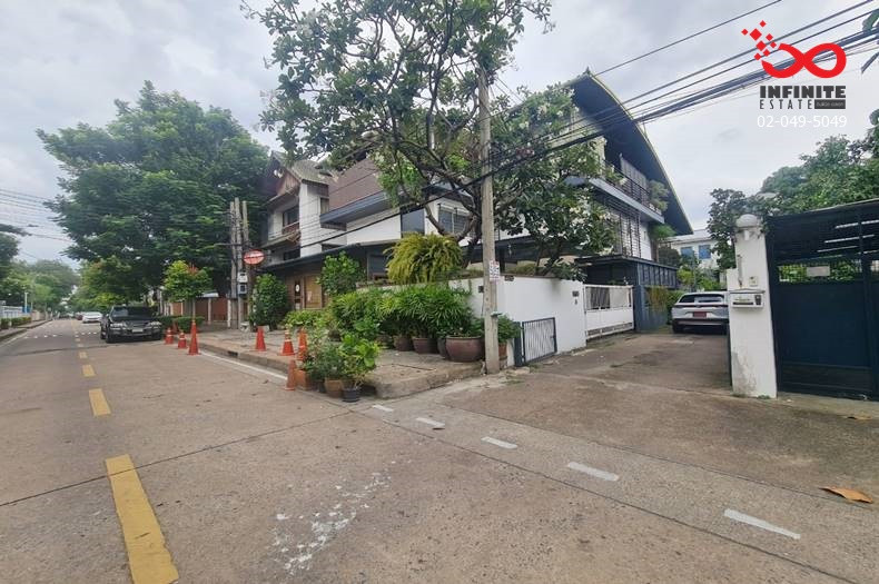 ขายบ้าน 2 ชั้น พร้อมที่ดิน 82 ตร.ว. ถนนราชวิถี ใจกลางเมือง ใกล้ BTS อนุสาวรีย์ชัยสมรภูมิ – รูปที่ 4