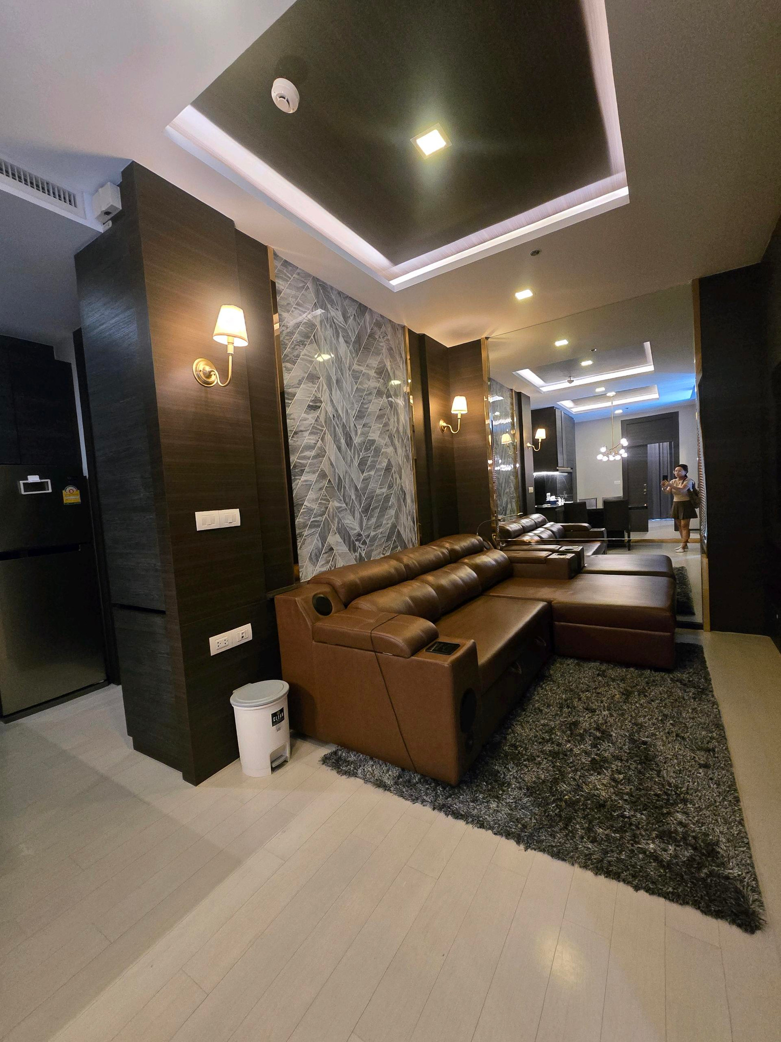 📣 For Rent | Noble Ploenchit🚆 Prime location with Private Lift, directly connected to BTS Phloen Chit – รูปที่ 2