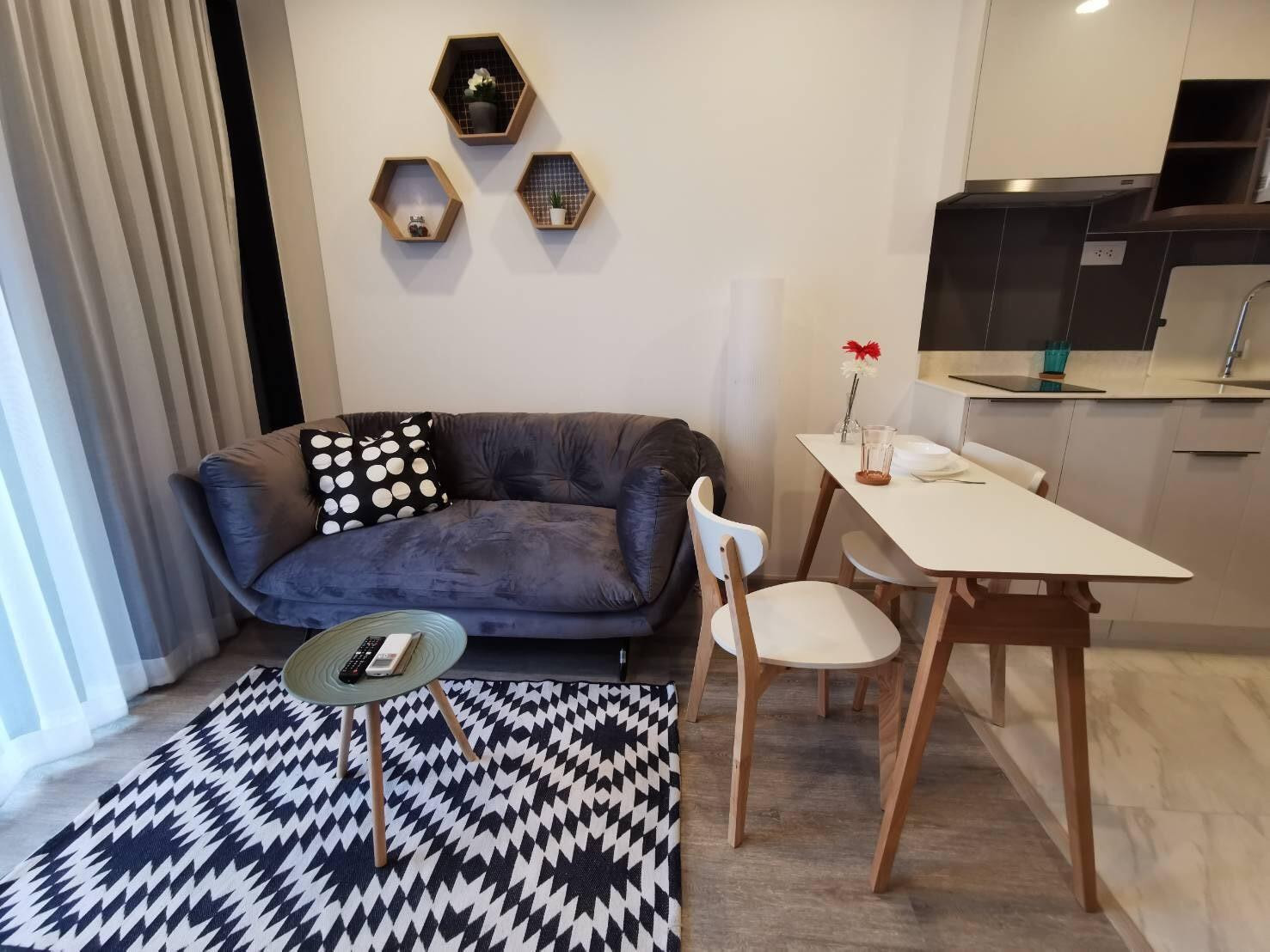 Ideo Mobi Asoke | Beautiful 1 Bedroom with Open City View | Near MRT Phetchaburi & BTS Asok | 25,000 THB/Month Ideo Mobi Asoke | Beautiful 1 Bedroom with Open City View | Near MRT Phetchaburi & BTS Asok | 25,000 THB/Month