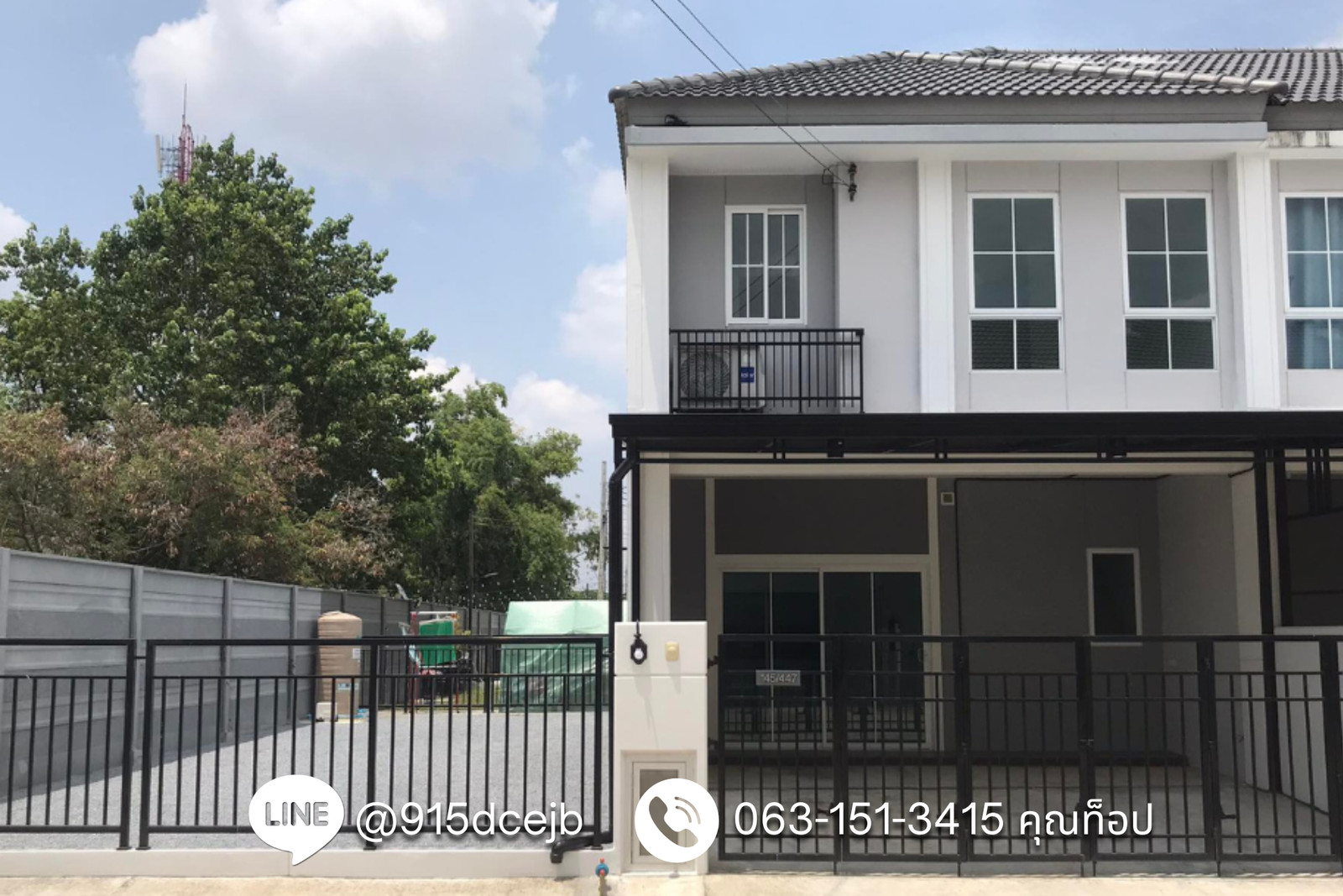 For sale: The Connect Phetkasem 69, 2-story townhome, corner house, area 44.6 square wah, additions, ready to move in.