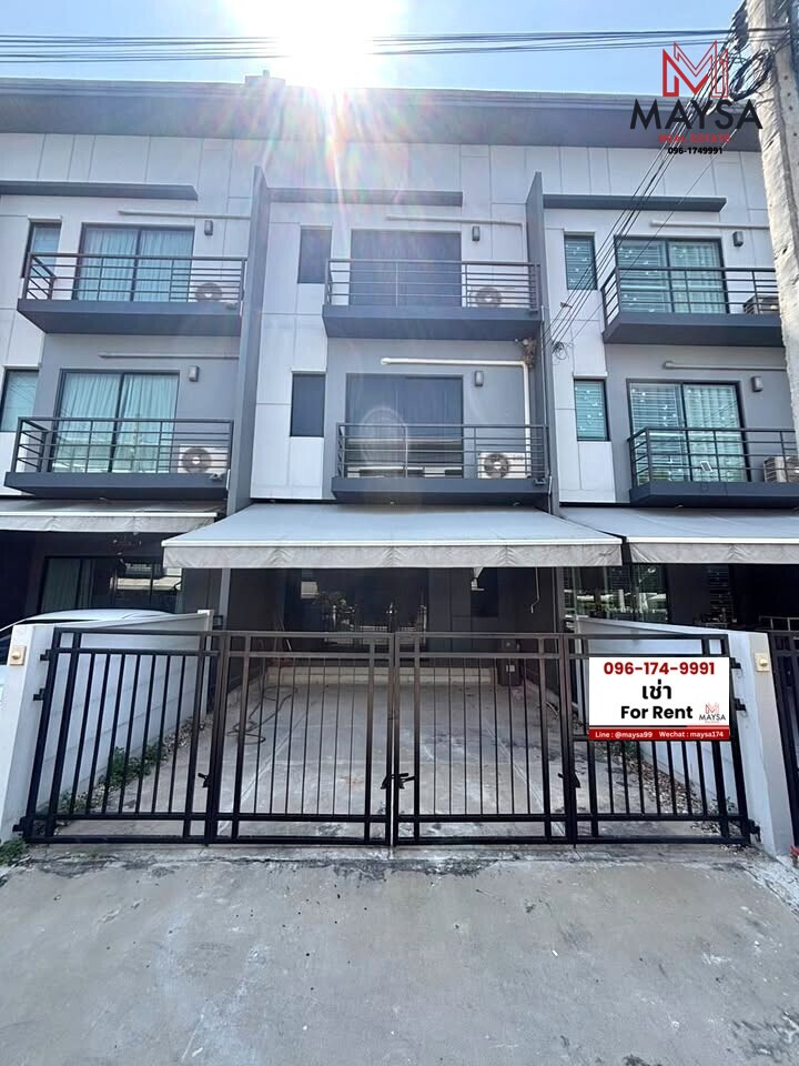 🏡 3-story townhome for rent, Baan Klang Muang, Rama 9-On Nut, 23000 baht per month (code M27321) 🌳 near Prawet intersection APL Ban Thap Chang 2.5 km. Complete with furniture and electrical appliances. The house is available and ready to move in on 1 Augu