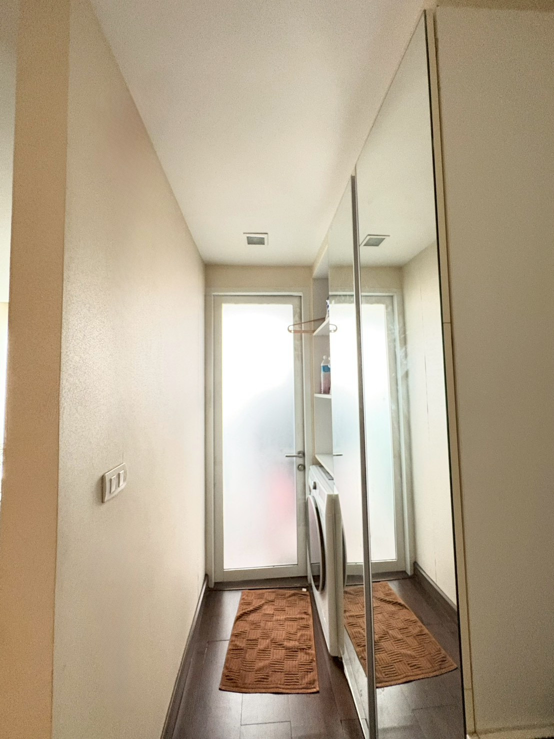for rent Liv @ 5 condo 1 bed renovated room ⭐️🌈 – รูปที่ 4