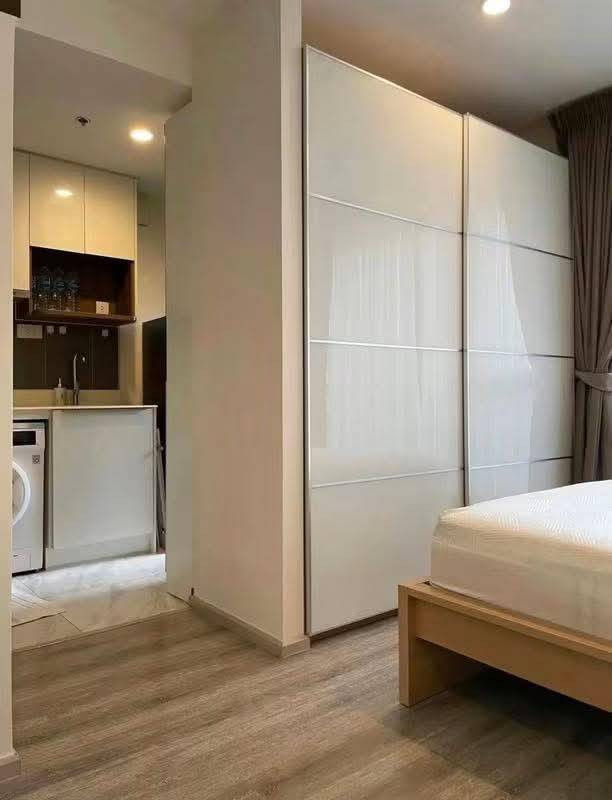 ปล่อยเช่าคอนโด Ideo Mobi Asoke วิวสวน เฟอร์นิเจอร์และเครื่องใช้ไฟฟ้าครบ พร้อมเข้าอยู่ ทำเลดี ใกล้มศว.และ MRT เพชรบุรี เพียง 180 เมตร -RW008243 – รูปที่ 4