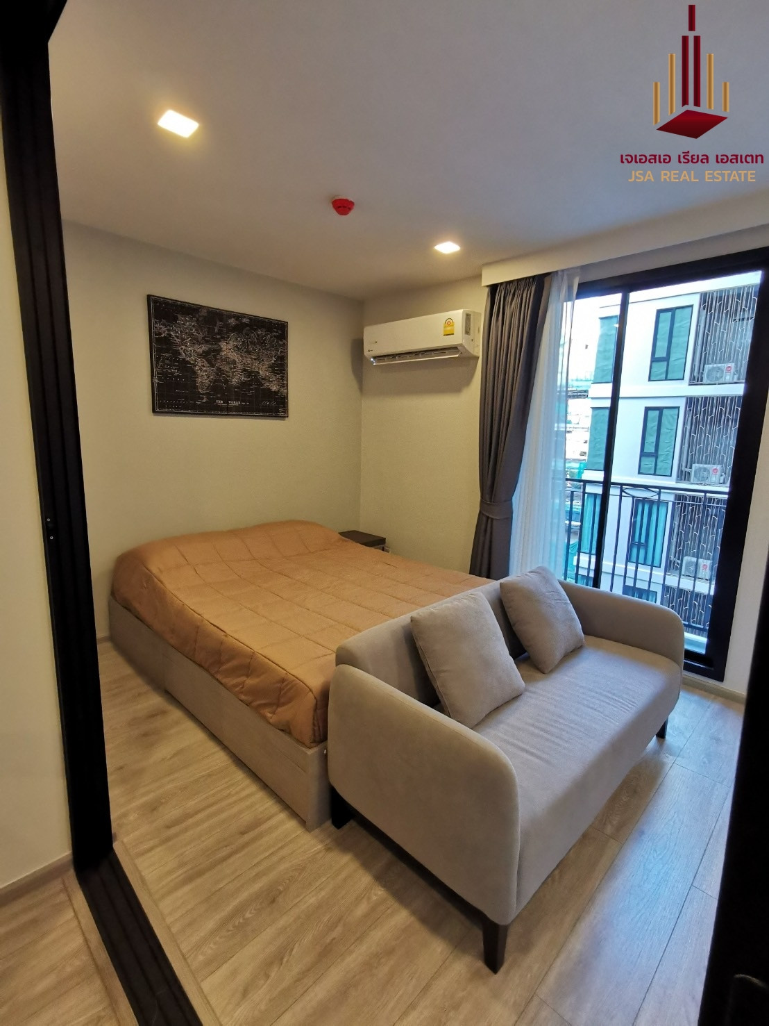 ✨ For Rent: Maestro 14 Siam - Ratchathewi Condo ✨💰 Only 18,500 THB/month