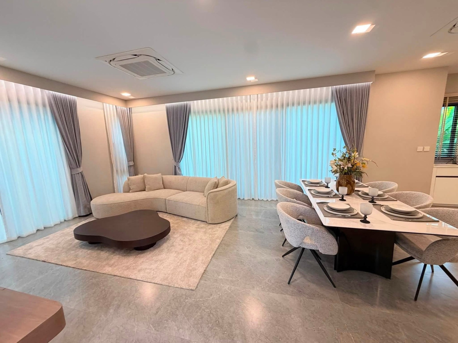 ✅FOR RENT✅Mantana Km.15 🔥 HOT DEAL