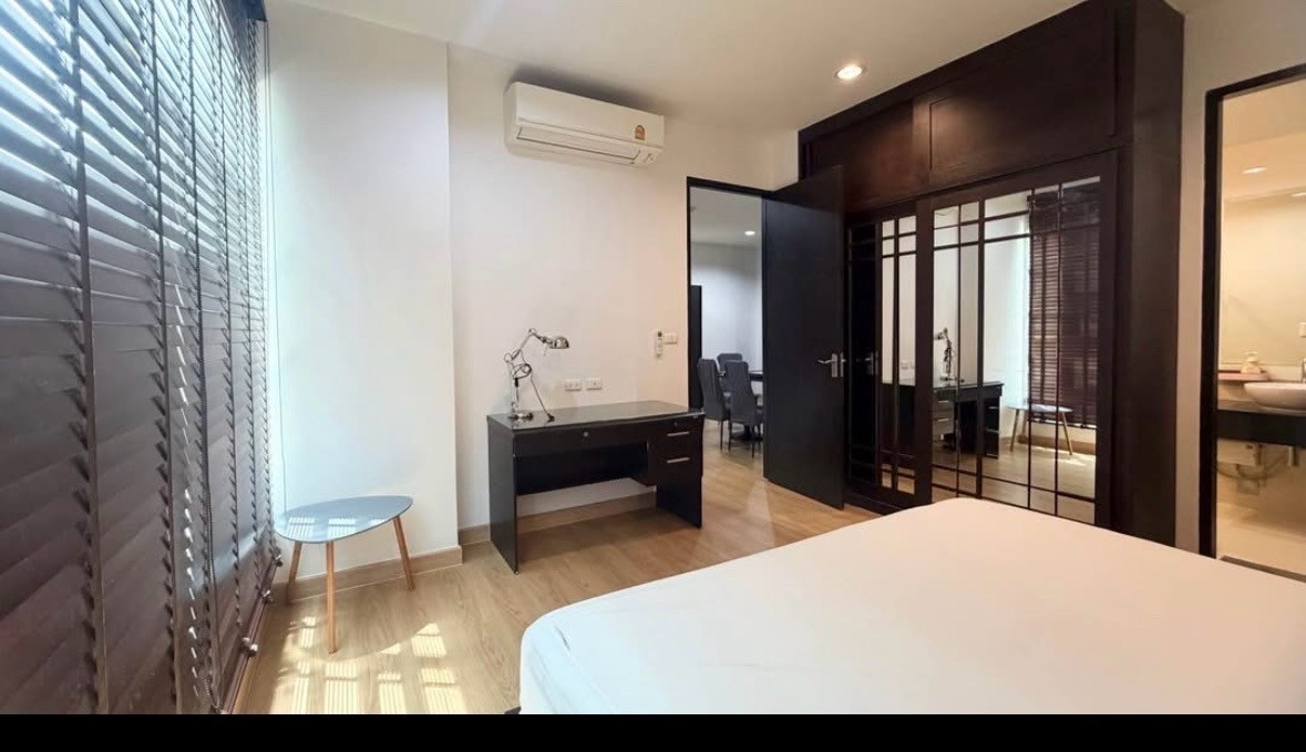Condo for rent Baanklangkrung Siam- Pathumwan 22,000 THB  line @900cqqhk tel 0859114585 •  Size 45 Sq.m new renovated•  1 bedroom 1 bathroom  •  12Ath floor, Building A•  Fully furnished, ready to move inโครงการ บ้านกลางกรุง สยาม-ปทุมวัน ตั้งอยู่บนทำเลใจก – รูปที่ 4