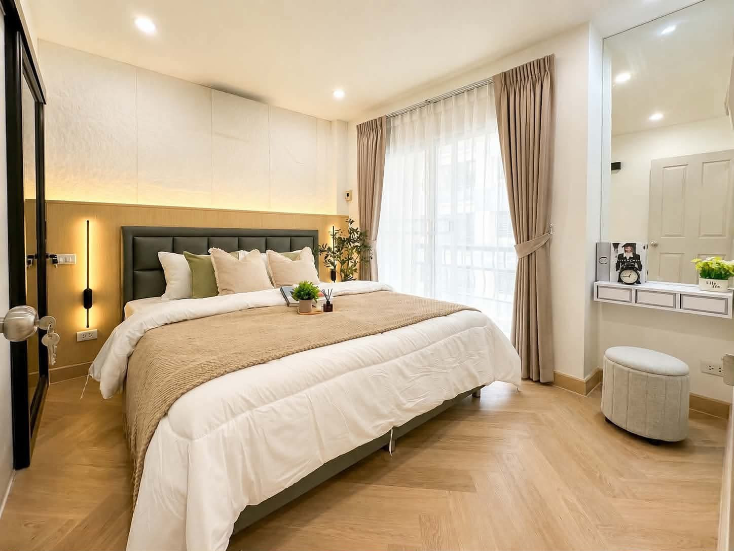 ✨ Beautiful room as described, luxuriously decorated in warm tones! 📢Parkland Bangna for sale (Parkland Bangna) 38 sq m. 🌟Large room, extremely comfortable! ✨ Beautiful room as described, luxuriously decorated in warm tones! 📢Parkland Bangna for sale (Parkland Bangna) 38 sq m. 🌟Large room, extremely comfortable!