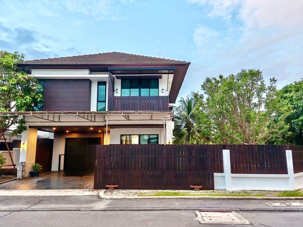 ♻️ขายบ้านเดี่ยวหลังมุม สวนสวย พร้อมเข้าอยู่ Lake View Park | บางนา