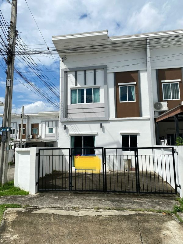 🎉 Special Discount Available 💥 All Offers Are Welcome  Lio NOV Wongwaen–Pinklao (Soi Wat Phra Non) | Near MRT Talad Bang Yai