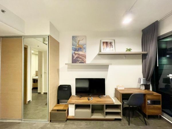 For rent 1 bedroom The Lofts Ekkamai The Lofts Ekkamai
