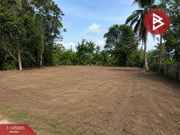 Land for sale, area 1 ngan 71 square wah, Khanu Woralaksaburi, Kamphaeng Phet