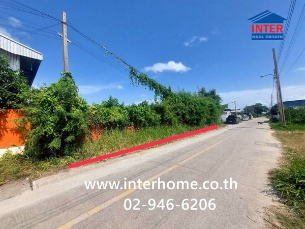 Empty land 215 sq m. Empty land opposite Chularat 3 Inter Hospital, Soi Ku Para South, Theparak Road, Bang Phli, Samut Prakan.
