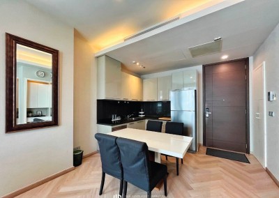 QUATTRO by SANSIRI Thonglor, 58 sq.m., 1 bedroom, 27th floor, ready to move in. Spacious room, near BTS Thonglor with shuttle bus.