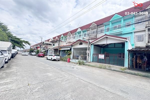 3-story townhouse for sale, Rinthong Village, Ramkhamhaeng 190, Minburi, 21.9 sq m., near the Pink Line.