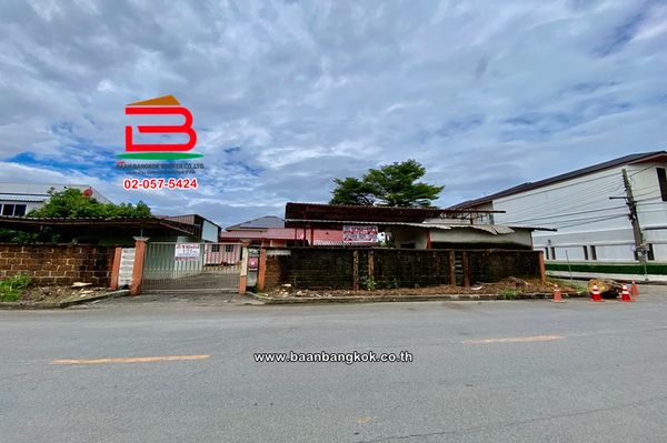 ขาย/เช่า ที่ดินพร้อมบ้าน เนื้อที่ 199 ตร.ว. ซอยเกษตร 9 (แจ้งวัฒนะ 14) ถนนแจ้งวัฒนะ แขวงทุ่งสองห้อง(สีกัน) เขตบางเขน