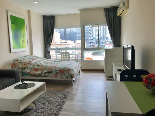Condo for rent, budget 13 baht, gray card, near MRT Rama 9, only 50 meters, PG Condo Rama IX