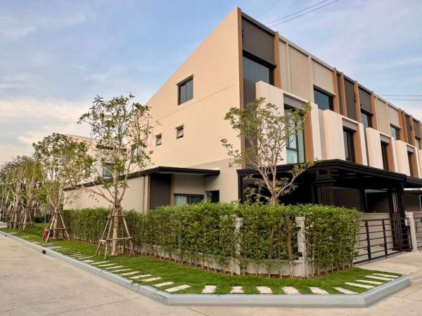Pleno Sukhumvit-Bangna 4 / 4 Bedrooms (FOR RENT) DA090