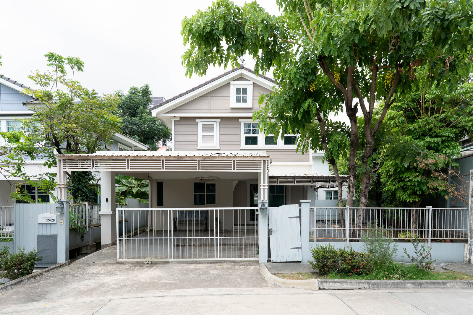 ที่ดินกว้าง ทำสระว่ายน้ำได้ | บ้านเดี่ยว Land & Houses หลังร.ร.คอนคอร์เดียน ที่ดินกว้าง ทำสระว่ายน้ำได้ | บ้านเดี่ยว Land & Houses หลังร.ร.คอนคอร์เดียน