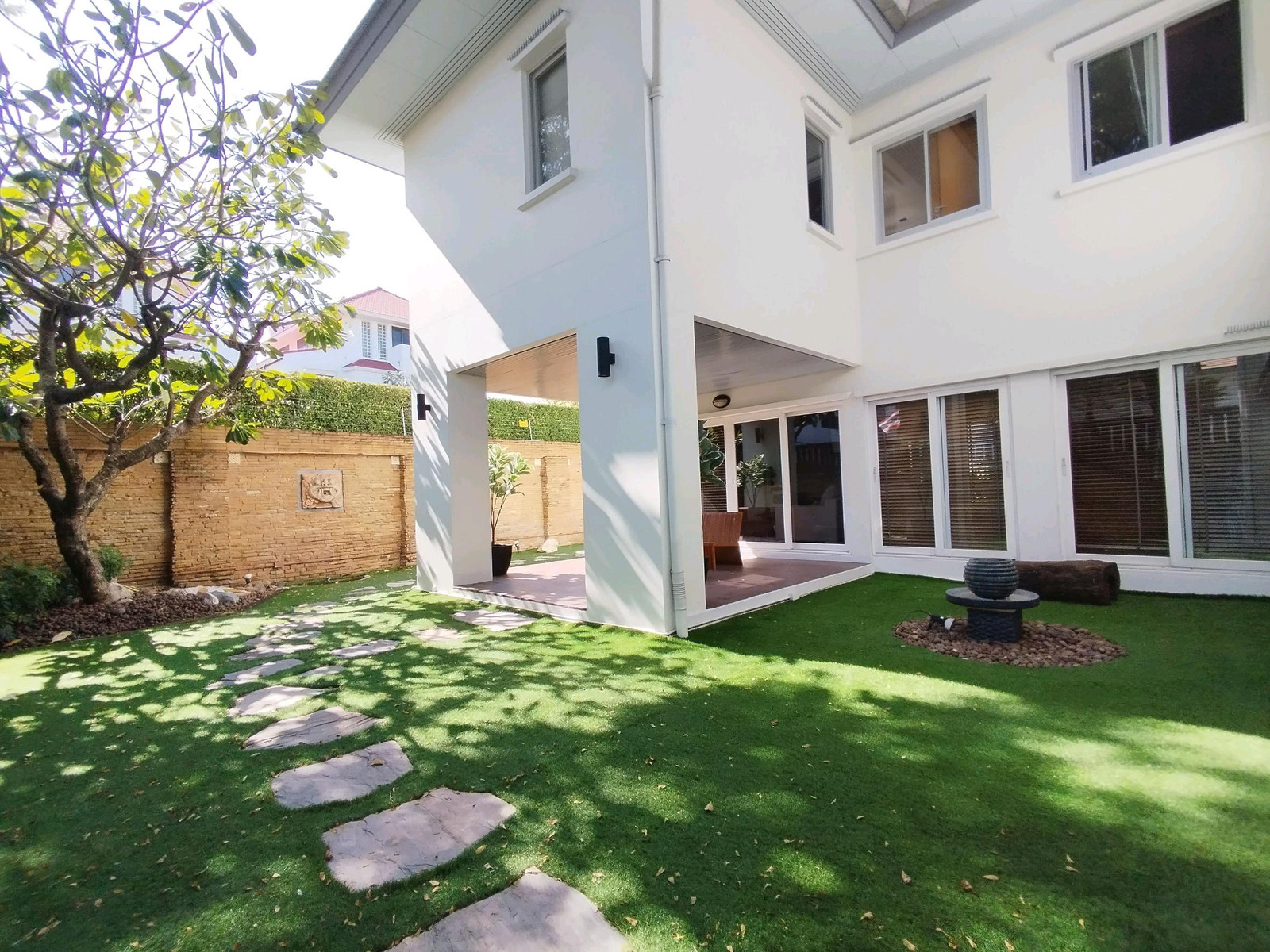 🍒Single house for rent in the heart of the city, nice to live in, near Rama 9, SISB, Regent. 🍒Single house for rent in the heart of the city, nice to live in, near Rama 9, SISB, Regent.