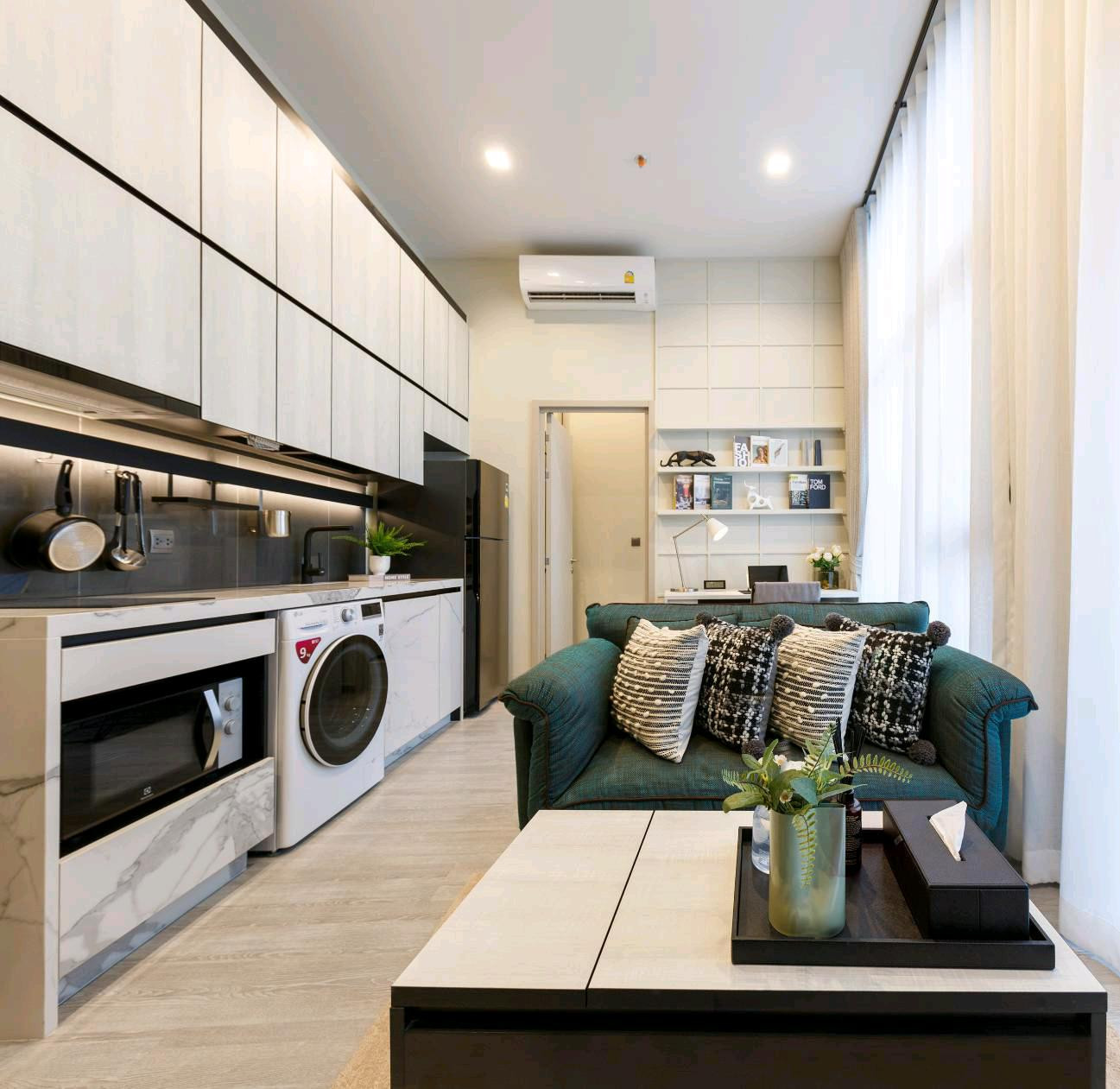 📍📍Super Best Offer,High Ceiling Unit with Amazing Amenities – รูปที่ 2