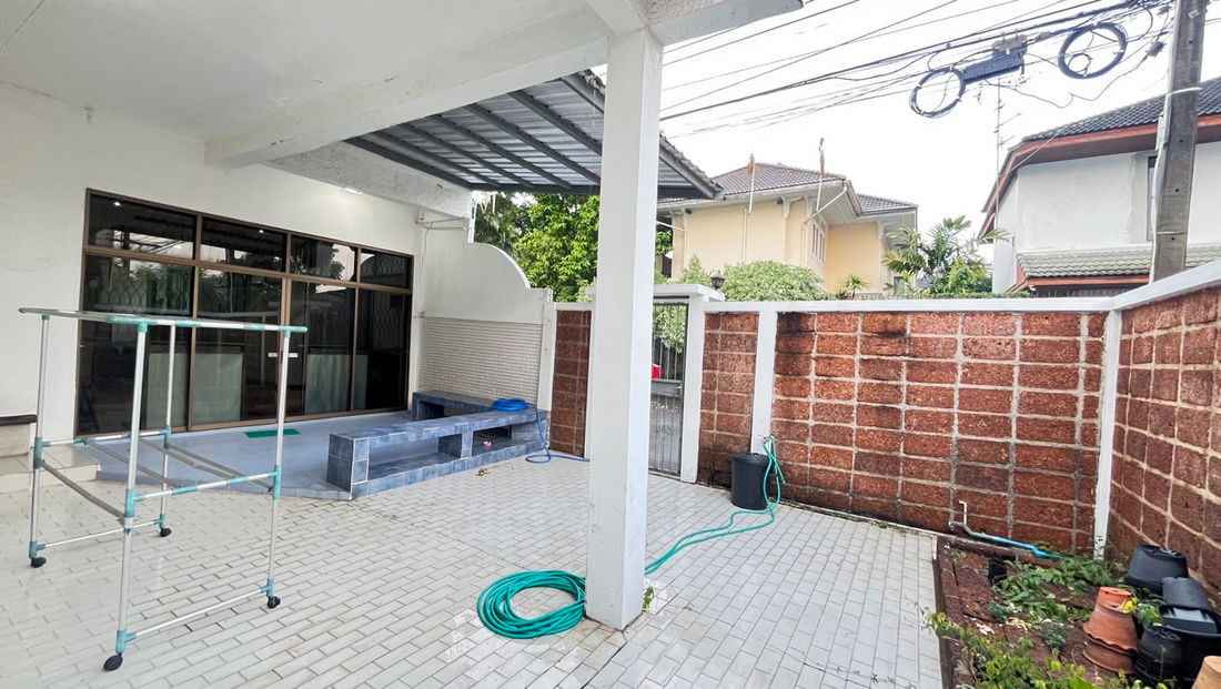 สอบถามโทร : 063-296-5696 หมู่บ้านพรไพลิน ซอยลาดพร้าว 35/1 เขตจตุจักร ทาวน์เฮ้าส์แปลงมุม 3 ชั้น 36 ตารางวา 3 ห้องนอน 3 ห้องน้ำ เพียง 3 นาทีถึง MRT สถานีภาวนา () – รูปที่ 4