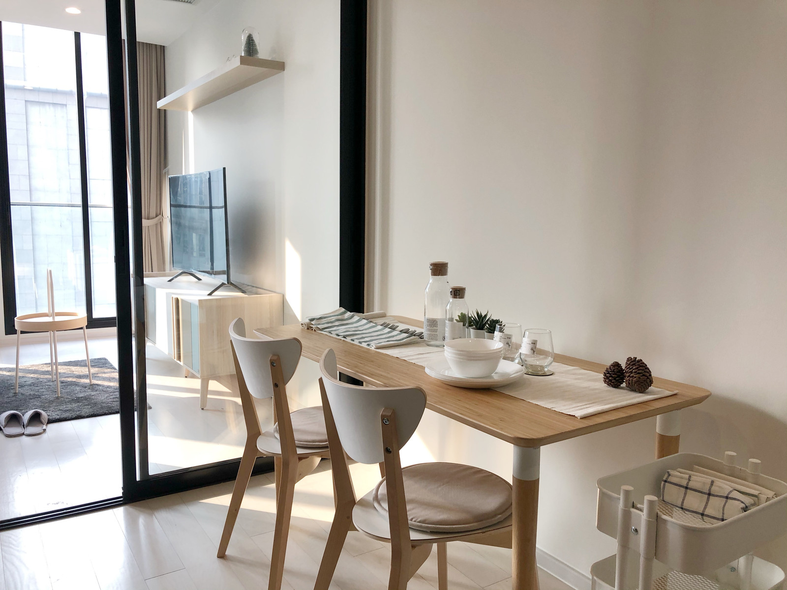 🚀 ขาย Noble Ploenchit ตกแต่งสไตล์ Norwegian Minimalism | 45 ตร.ม. | ชั้น 21 🚀 ขาย Noble Ploenchit ตกแต่งสไตล์ Norwegian Minimalism | 45 ตร.ม. | ชั้น 21