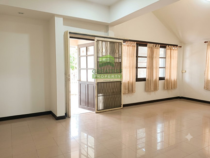 บ้านเดี่ยว หมู่บ้านชลลดา บางบัวทอง บ้านแปลงมุม บรรยากาศดี ใกล้รถไฟฟ้าสายสีม่วง – รูปที่ 2