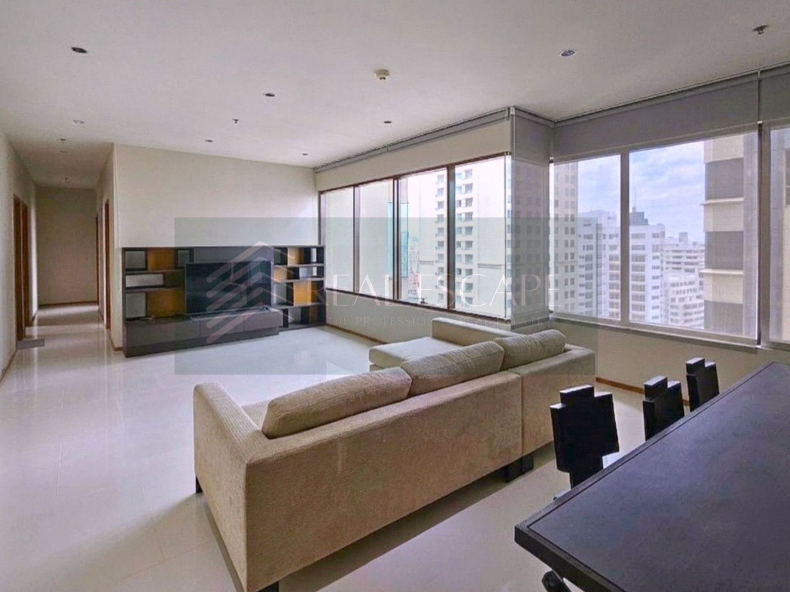 🔹Rent🔹 The Emporio Place - ห้องใหญ่ ชั้นสูง ระเบียงกว้าง ราคาดีที่สุดในตึก 🔹Rent🔹 The Emporio Place - ห้องใหญ่ ชั้นสูง ระเบียงกว้าง ราคาดีที่สุดในตึก