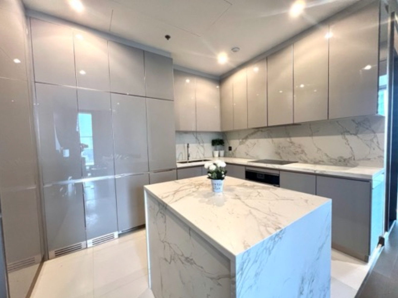 Rare Unit! Singha Complex ห้องใหญ่ 77 ตร.ม. ใจกลาง CBD – รูปที่ 3