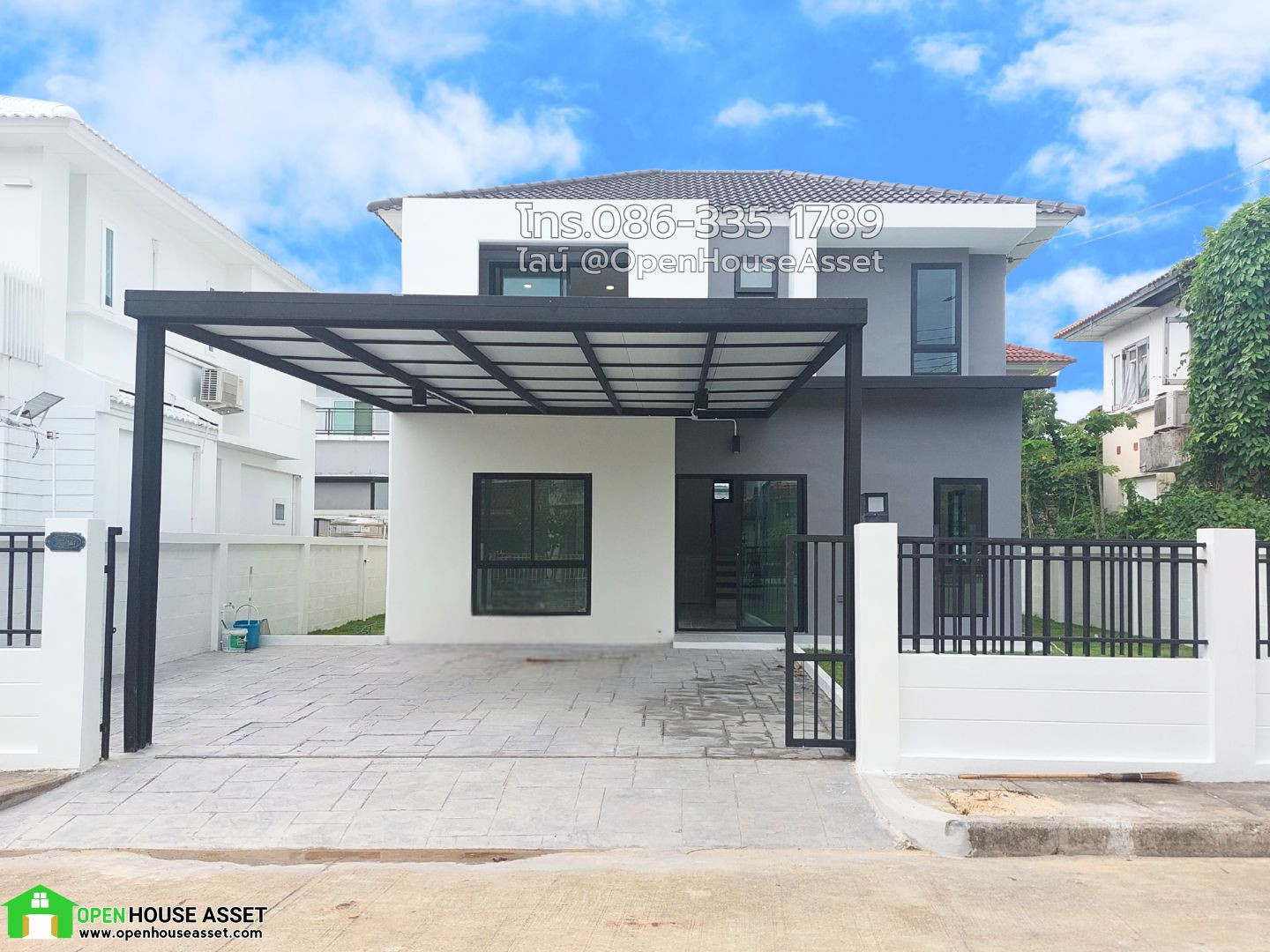 Single house Watcharaphon, good location, single house for sale near Ramintra Expressway. Convenient travel The house is completely newly decorated, complete with functions, ready to move in immediately!