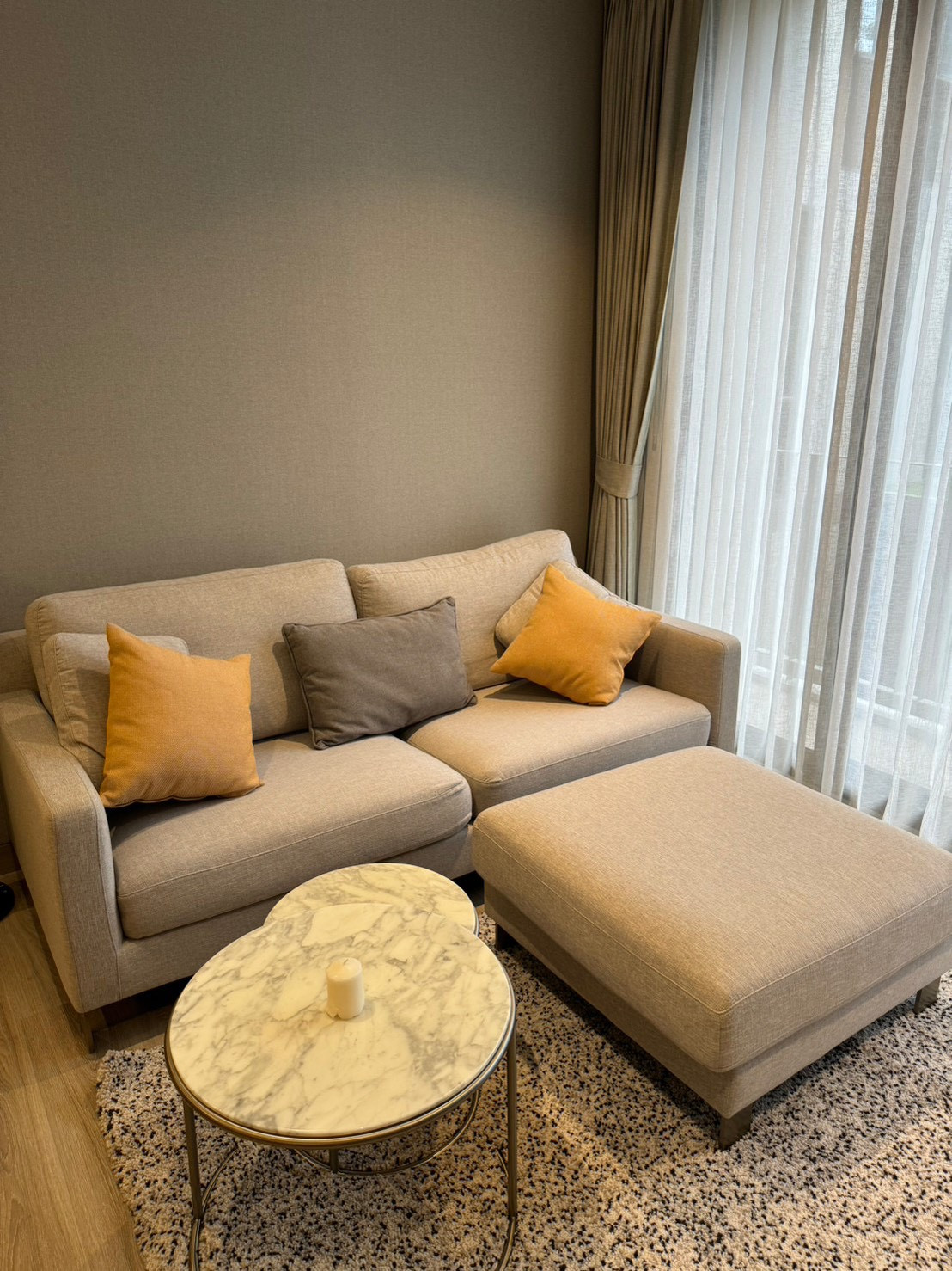 ให้เช่า คอนโด SKY Thonglor 25 ขนาด 80 ตร.ม. 2 ห้องนอน 1 ห้องน้ำ พร้อมห้องทำงาน แม่บ้าน 3 ครั้ง/สัปดาห์ ใกล้ BTS ทองหล่อ 82,000 บาท/เดือน – รูปที่ 2