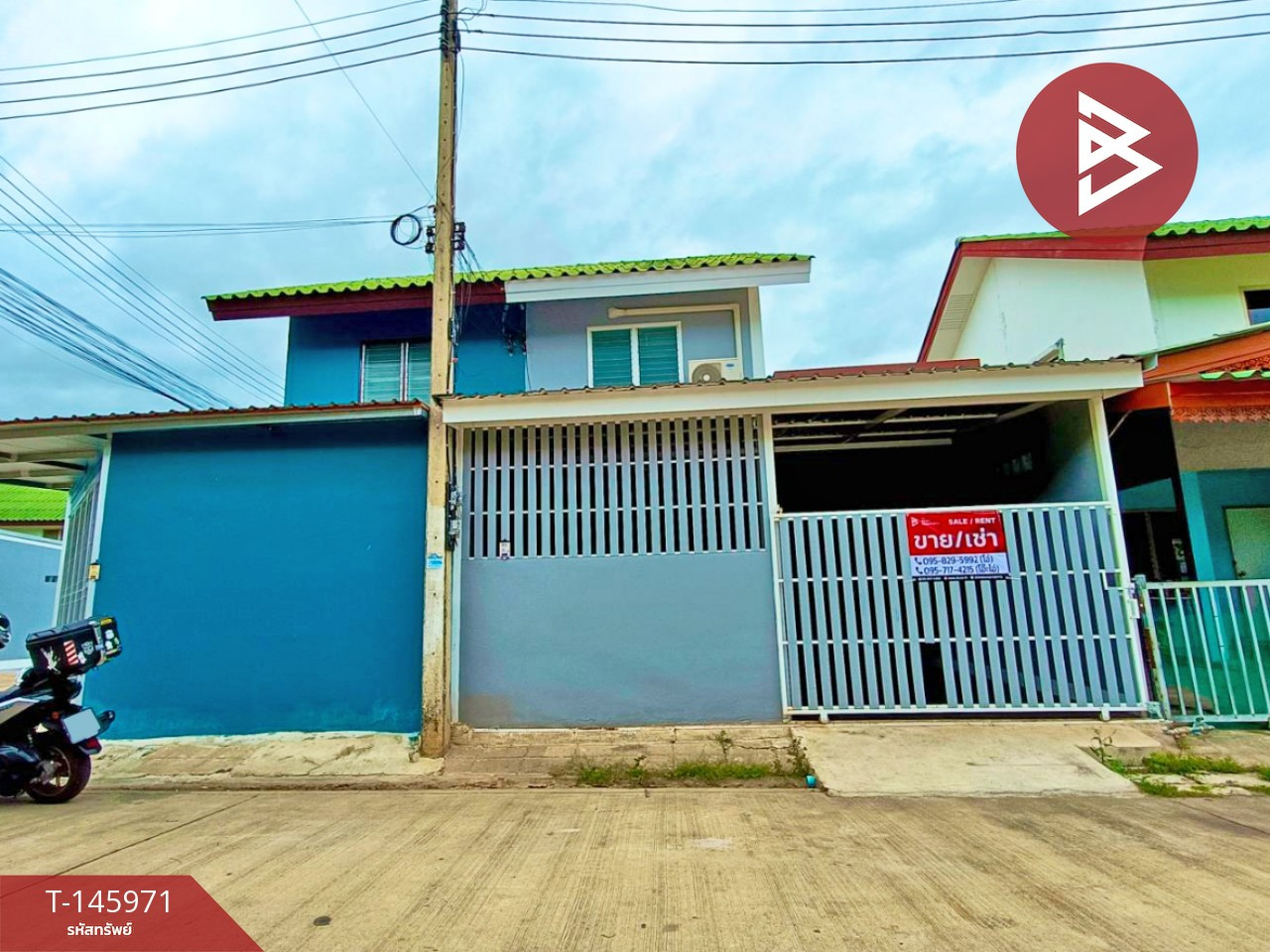For sale/rent semi-detached house, Eua-Athorn Chedi Hak Village, Ratchaburi.