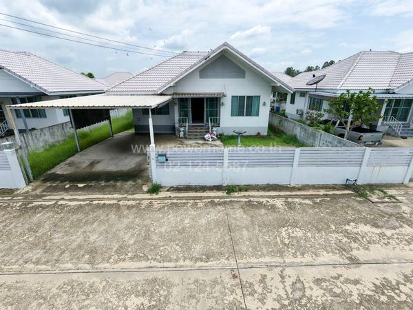 1-story detached house, good location, near Suwanprasit School.