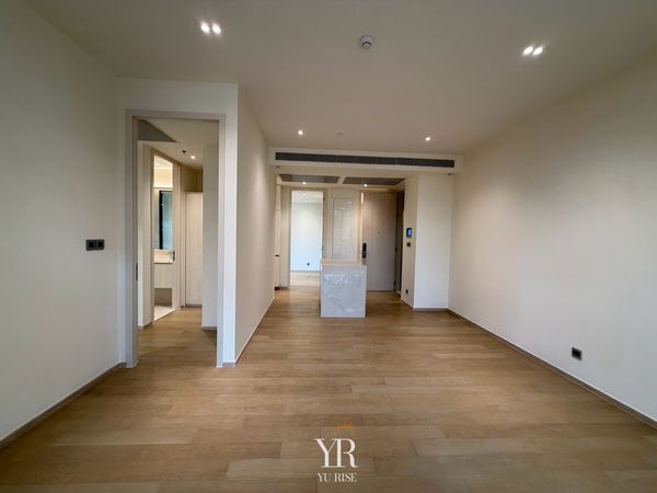 The Strand Thonglor is for sale, 1 Type, 1 Price, pets allowed. There is a foreign quota (FQ). Hurry and reserve first to get the right first.