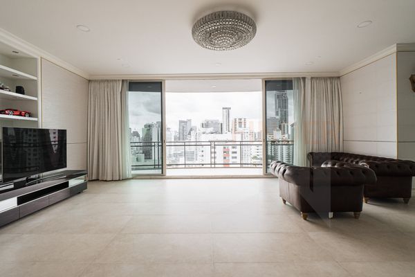 Penthouse 355 ตร.ม. ลดจาก 78 ล้าน เหลือ 59 ล้าน เท่านั้น!