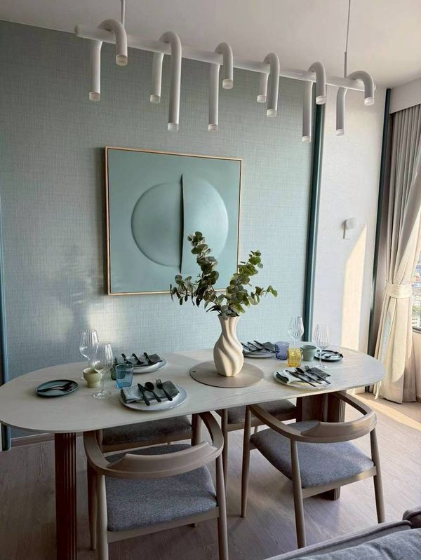 High-Floor 2-Bedroom Condo with City View | Reference Wongwian Yai