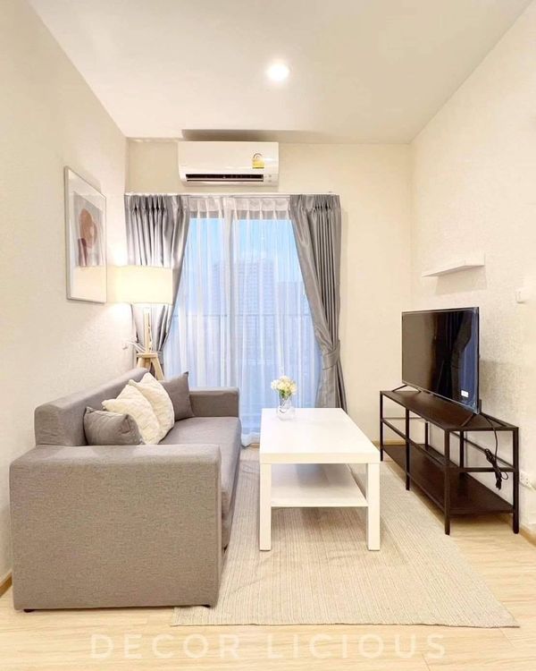 For rent, Plum Condo Pinklao Station, 2 bedrooms, good location, good view, not exposed to the afternoon sun.