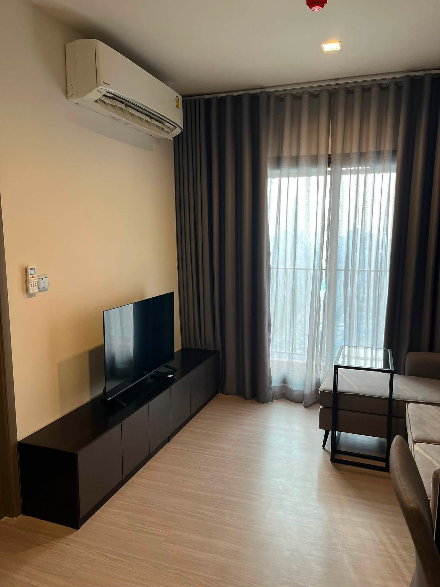 🍊🍹 Life Asoke Hype 🍹🍊 1 Bed 1 Bath, Rental 22,000 Baht