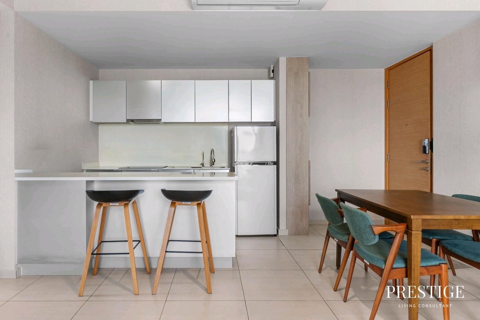 The Lofts Ekkamai | 2BR 2BT | 74 Sq.M. | Livinginsider