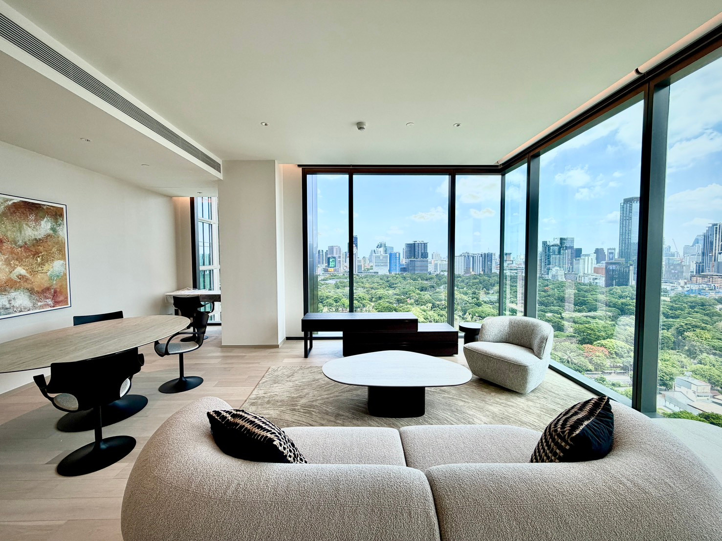 Pet Friendly 3BD หันหน้าไปทางสวนลุมพินีรายการที่หายากที่สุดในตลาด WA: +66947345729 – รูปที่ 2